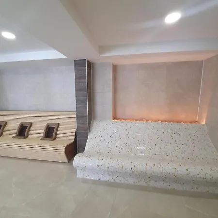 Luxury Sunny Hill